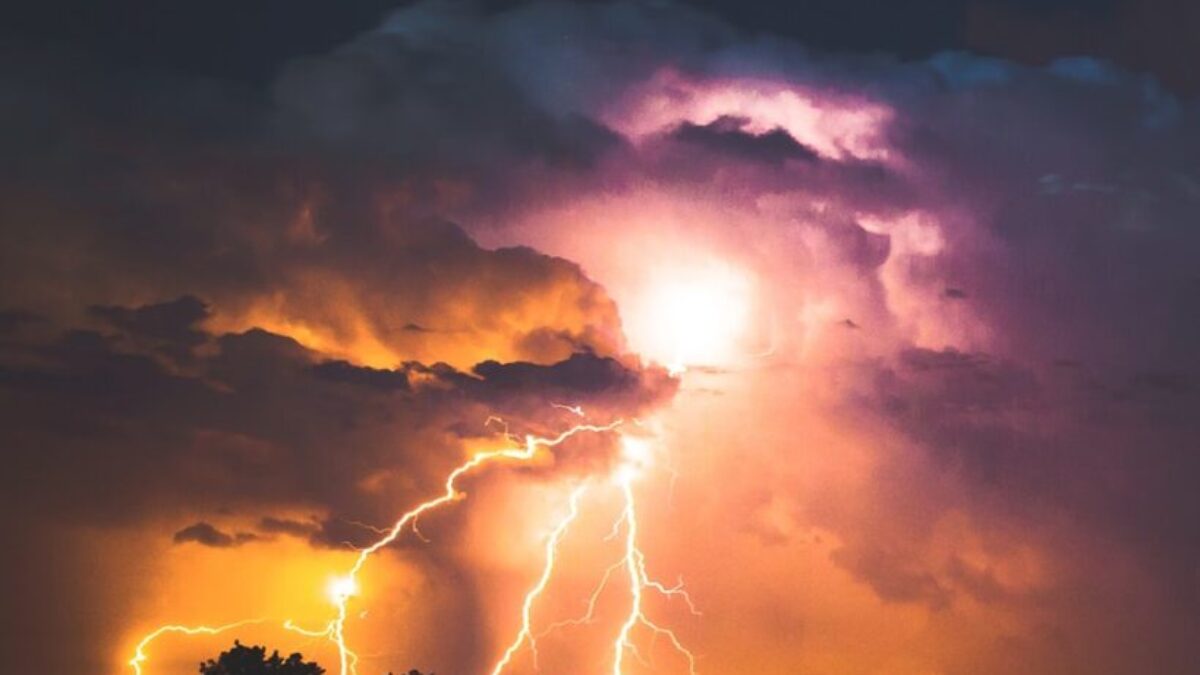 lightning strike at night