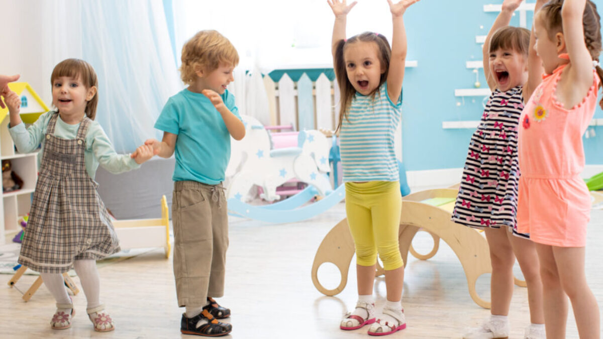 Proč zvolit právě Montessori školku?