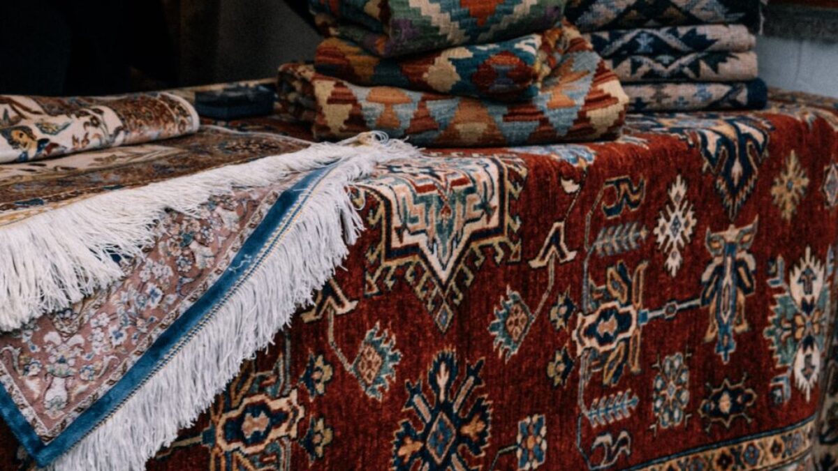Classic Persian Carpets