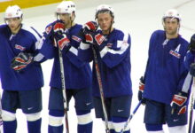 Ice Hockey Team/Openverse