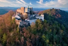 Hrad Buchlov a kaple sv. Barbory