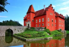 Zámek Červená Lhota.