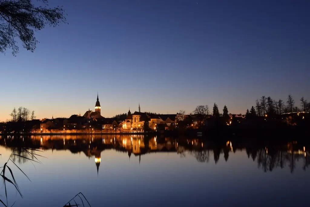 Jindřichův Hradec v noci