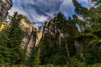 Pohled na Adršpašské skály