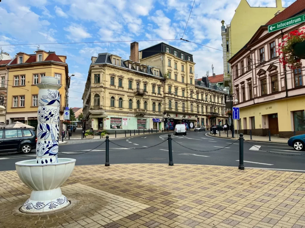 Shutterstock_2372959347 - SportDeník Lázně v Teplicích stojí za návštěvu.