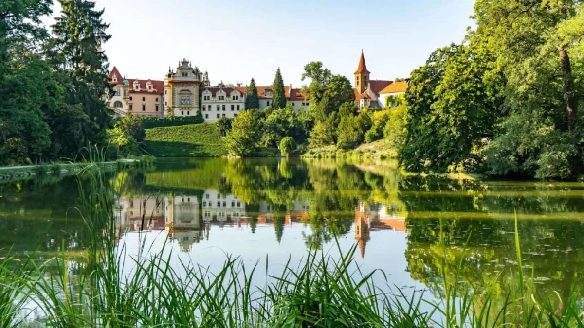Průhonický zámek