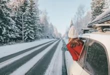 žena v autě
