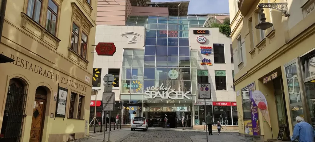 Brno OC Velký Špalíček - SportDeník OC Velký Špalíček