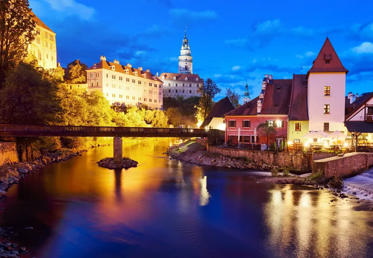 Český Krumlov - SportDeník Pohled na jihočeské historické město Český Krumlov