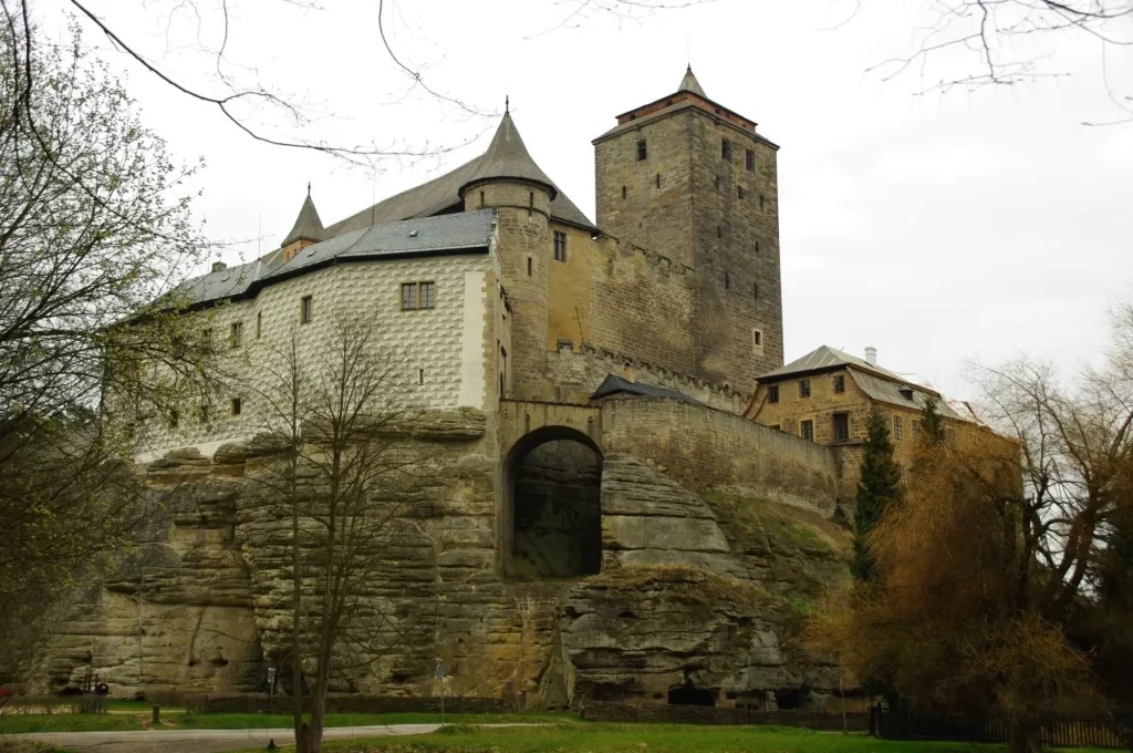 - SportDeník Hrad Kost