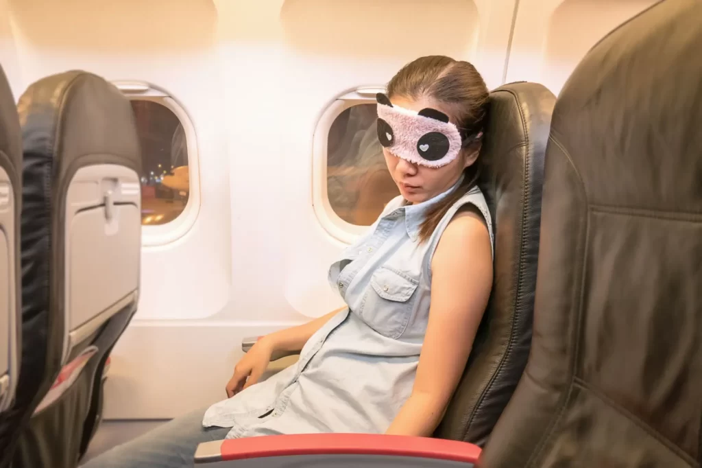Shutterstock_619027928 - SportDeník Při delších letech hrozí "jet lag".