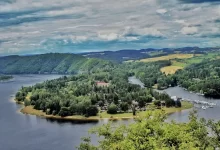 Slapská přehrada, součást Vltavské kaskády, z dronu