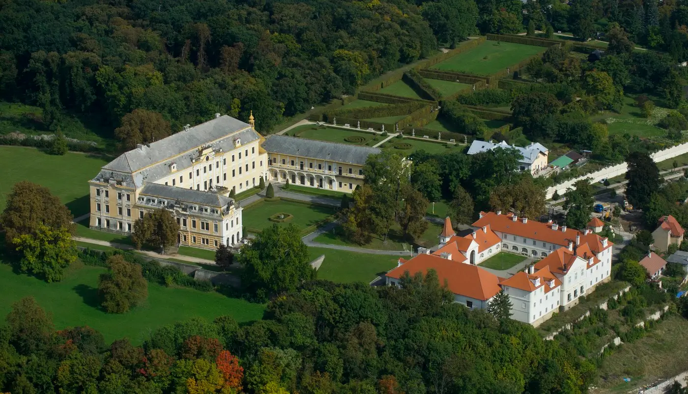 Zámecký park v Lys nad Labem