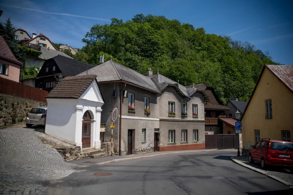 shutterstock_2506427859_optimized - SportDeník domky ve Štramberku