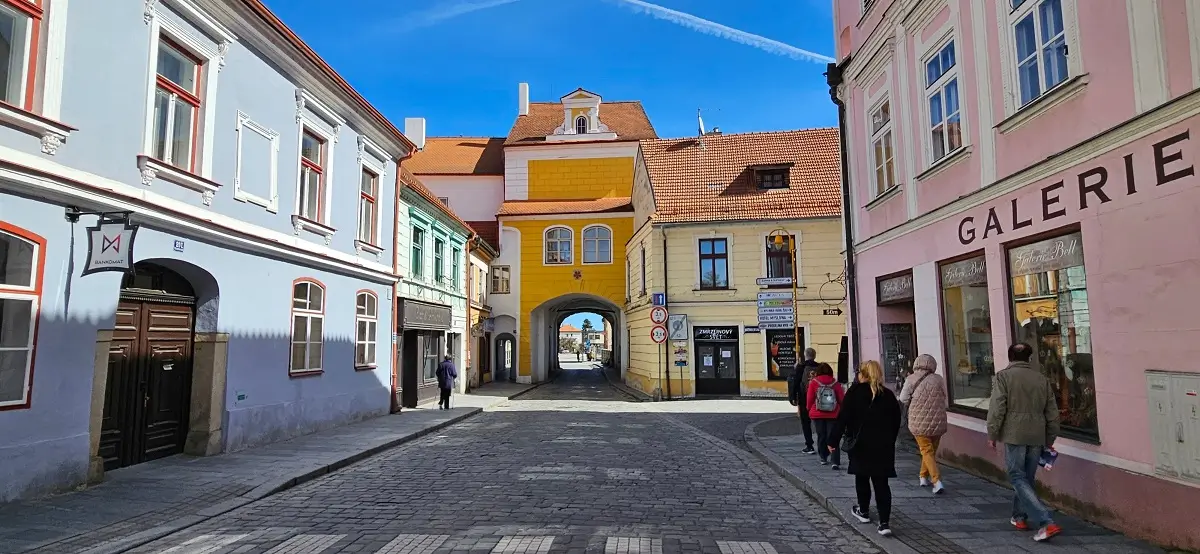 Dovolená ćesko 1 - SportDeník Ulice v jihočeském městě Třeboň v jeho historickém centru