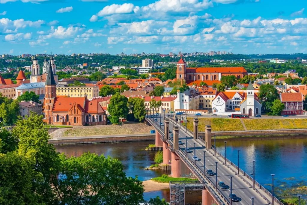Shutterstock_2437803773 - SportDeník Litva je nádherná země.