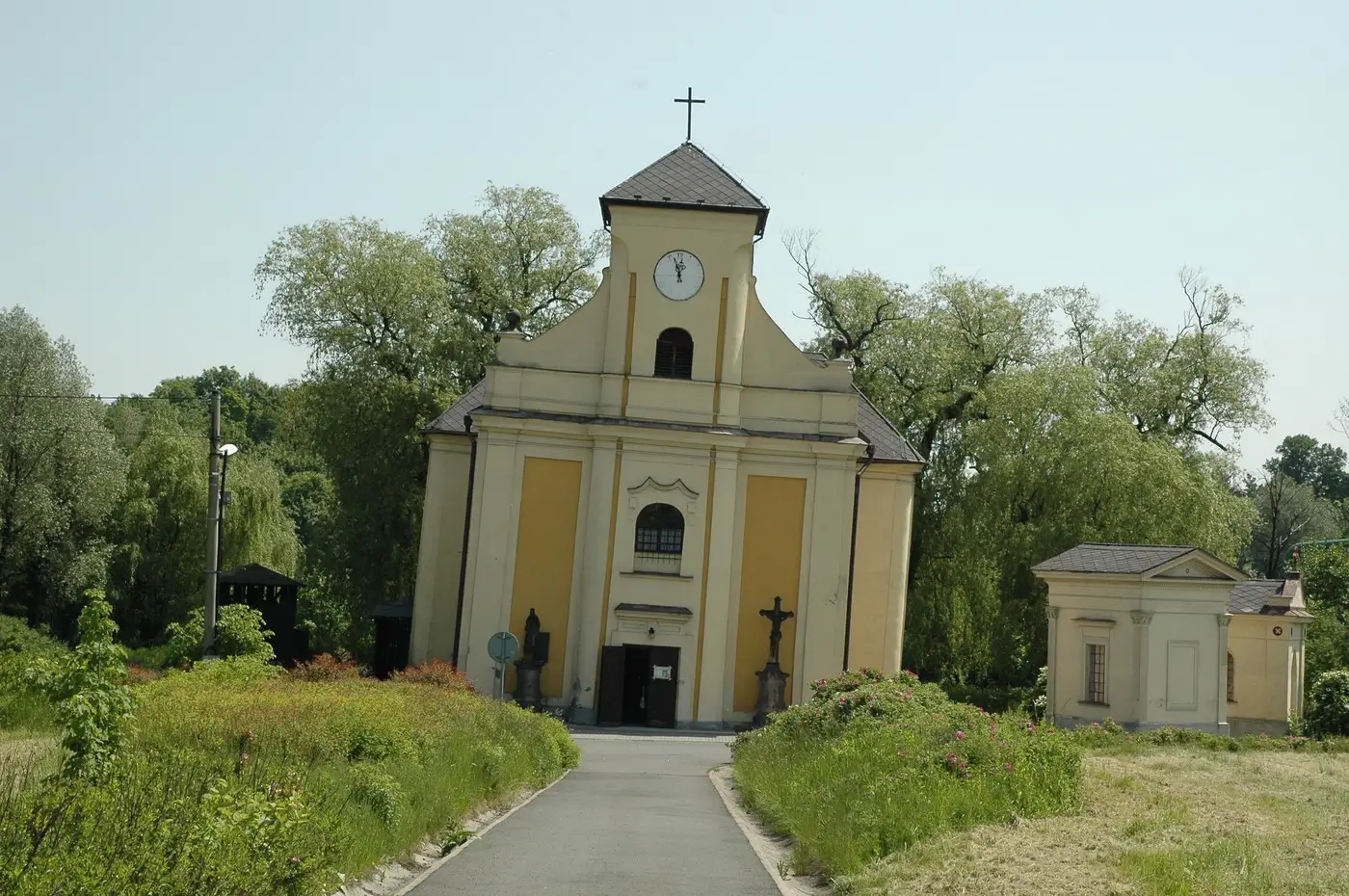 šikmý kostel v Karviné