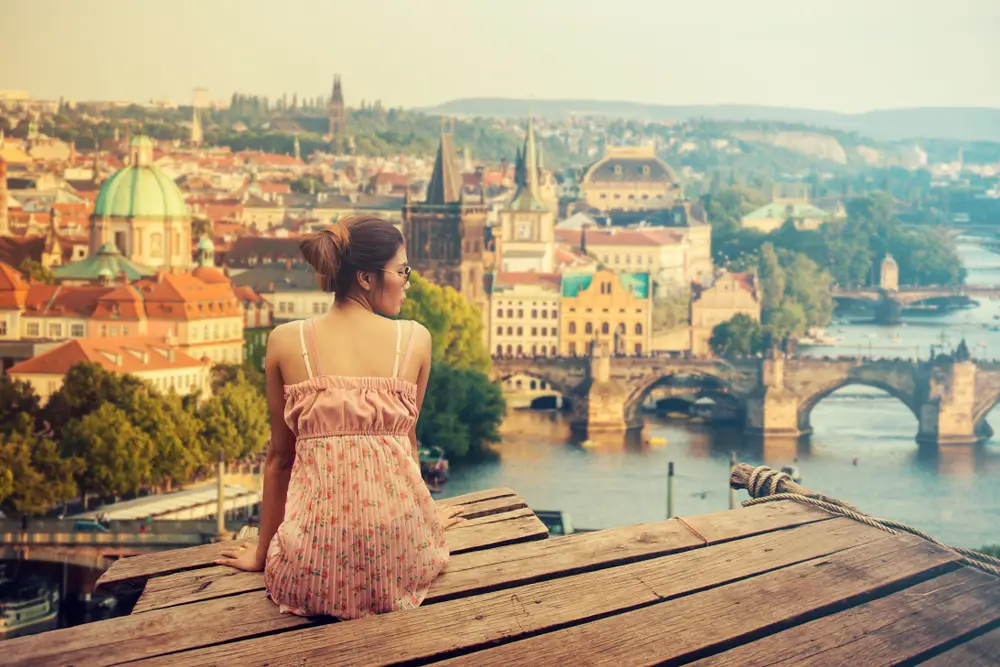 turistka v Praze