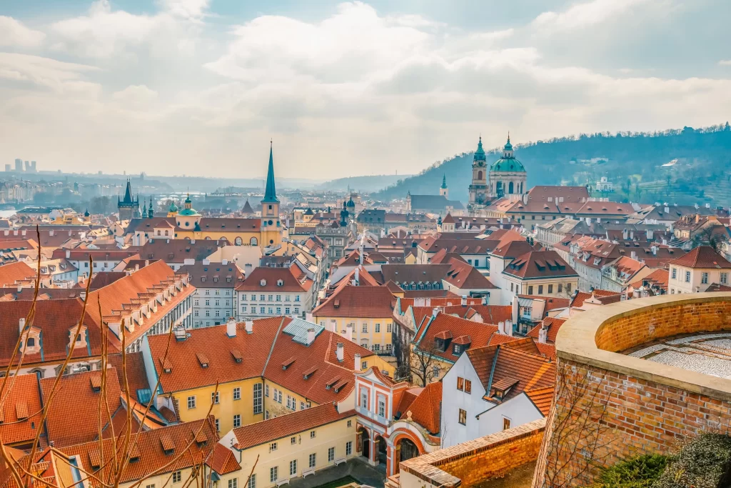 shutterstock_2482903527 - SportDeník Praha stověžatá