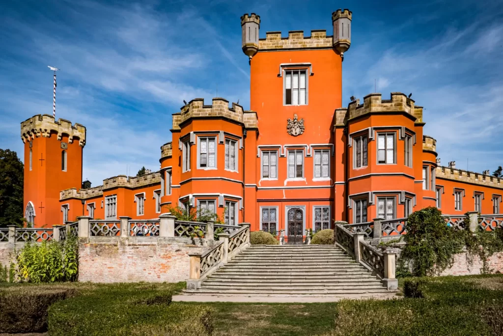 Shutterstock_1818737453 - SportDeník Hrádek u Nechanic