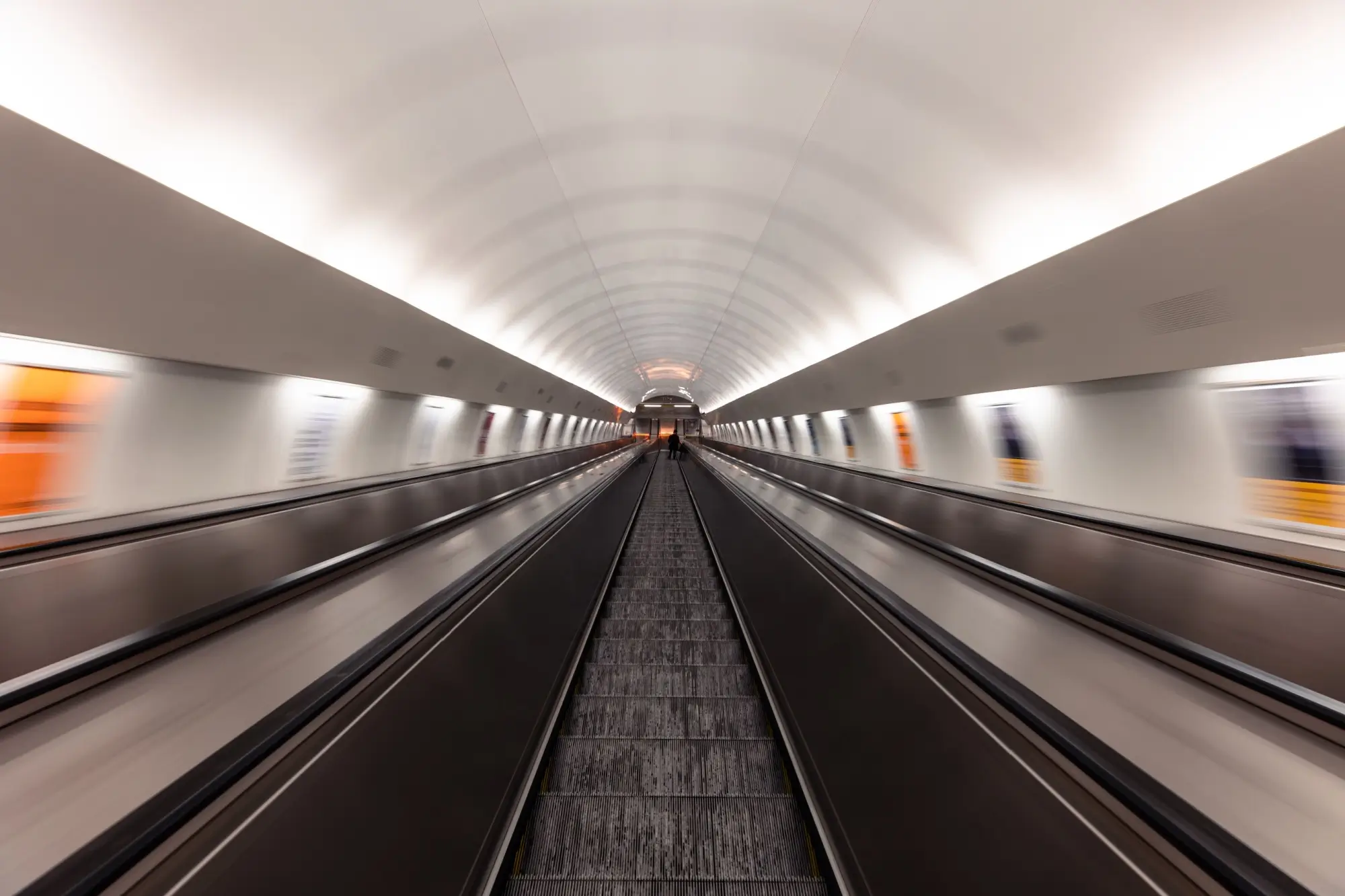 Eskalátor v metru