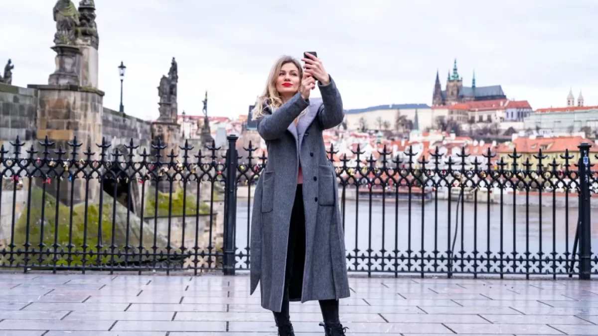 Turistka, Praha