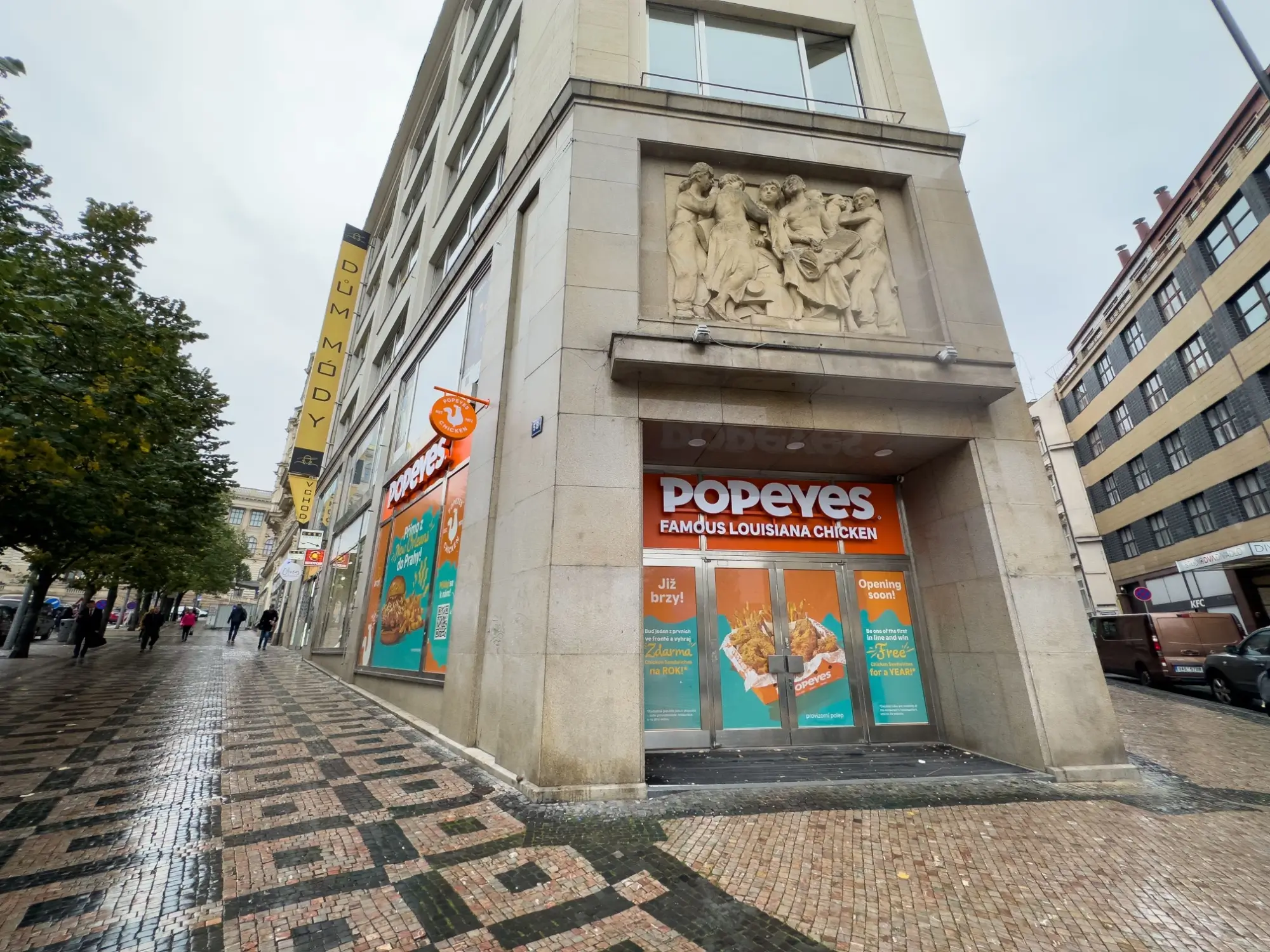 Restaurace Popeyes na Václavském náměstí