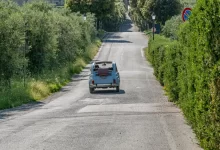 auto na silnici