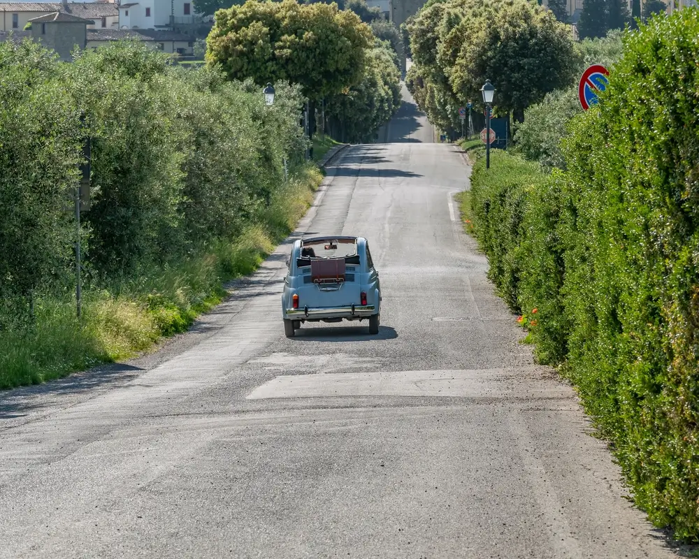 auto na silnici