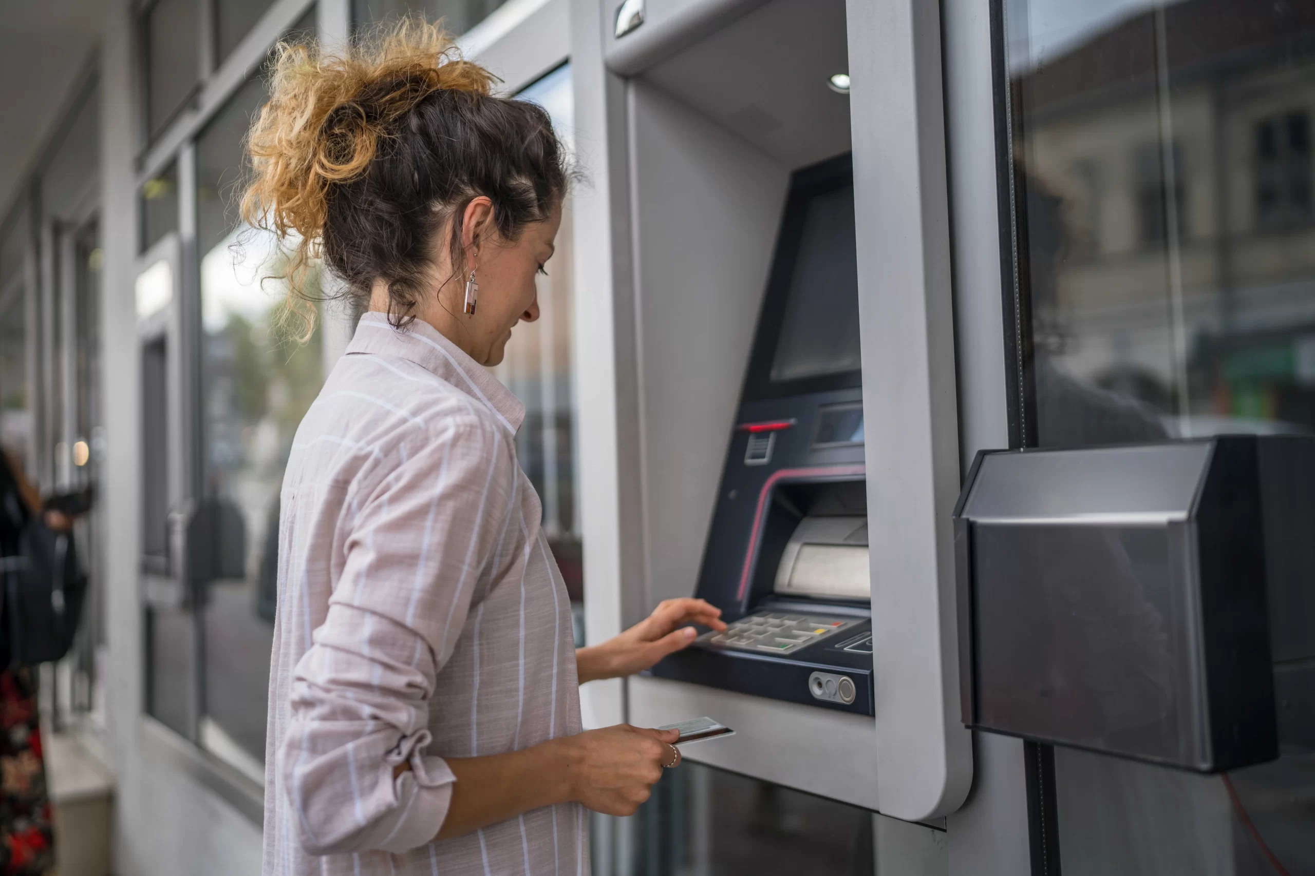 Na některé bankomaty bychom si měli dávat obzvlášť pozor