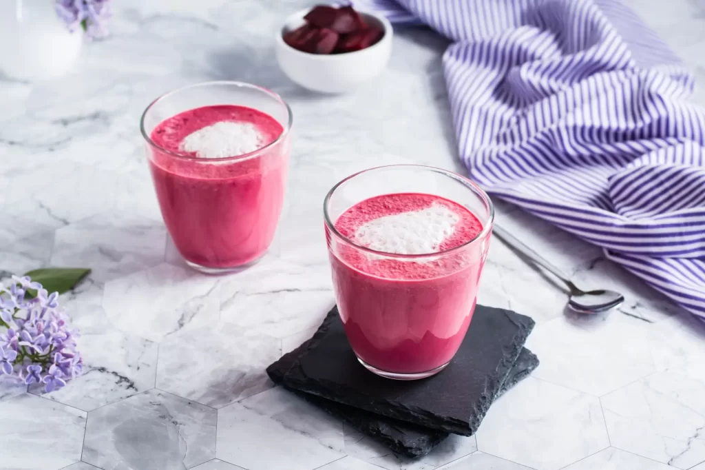 Shutterstock_2164252389 - SportDeník Red Velvet Cappuccino