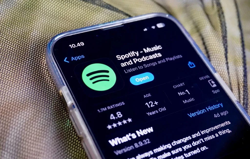- SportDeník Spotify v mobilu