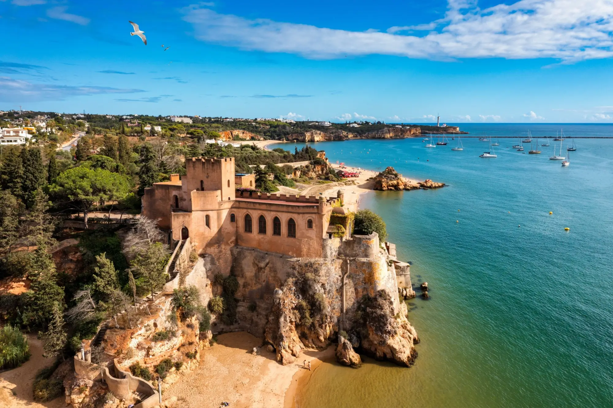 Shutterstock_2499811903 - SportDeník Příroda a památky v Algarve