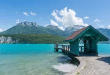 Jezero Annecy zblízka