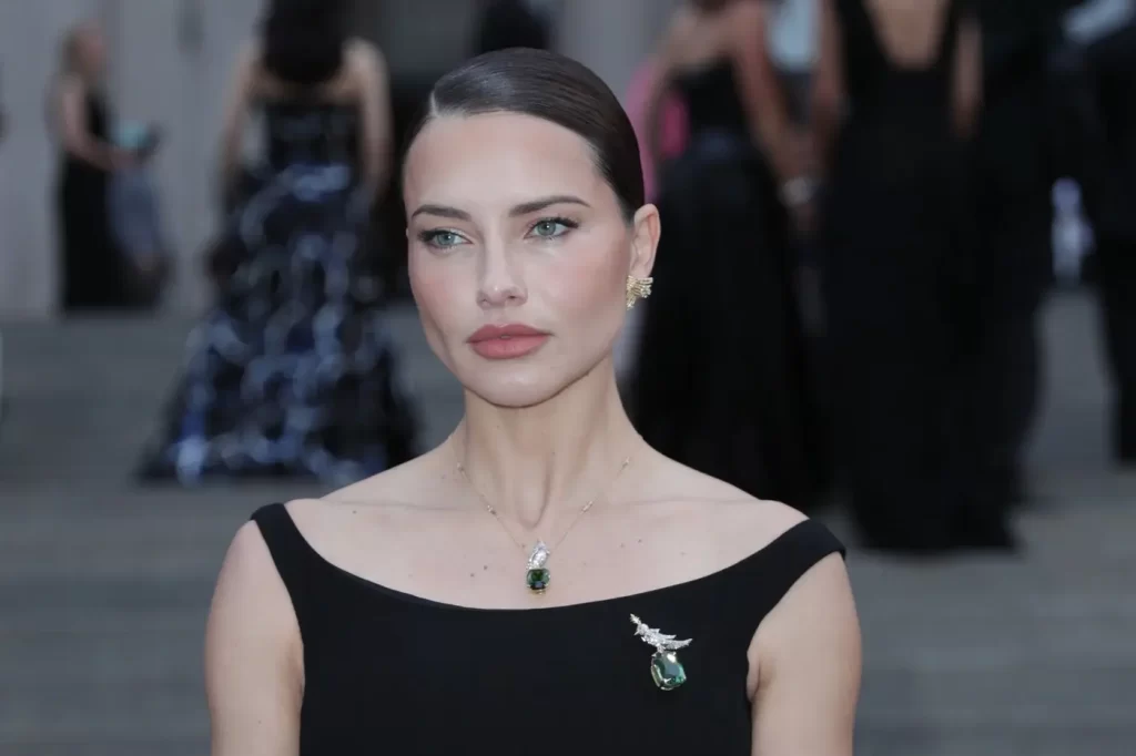 Adriana Lima už si je zase podobná - SportDeník Adriana Lima