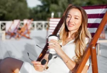 žena se opaluje