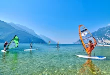surfaři na Lago di Garde