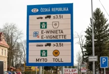 cedule na dálnici