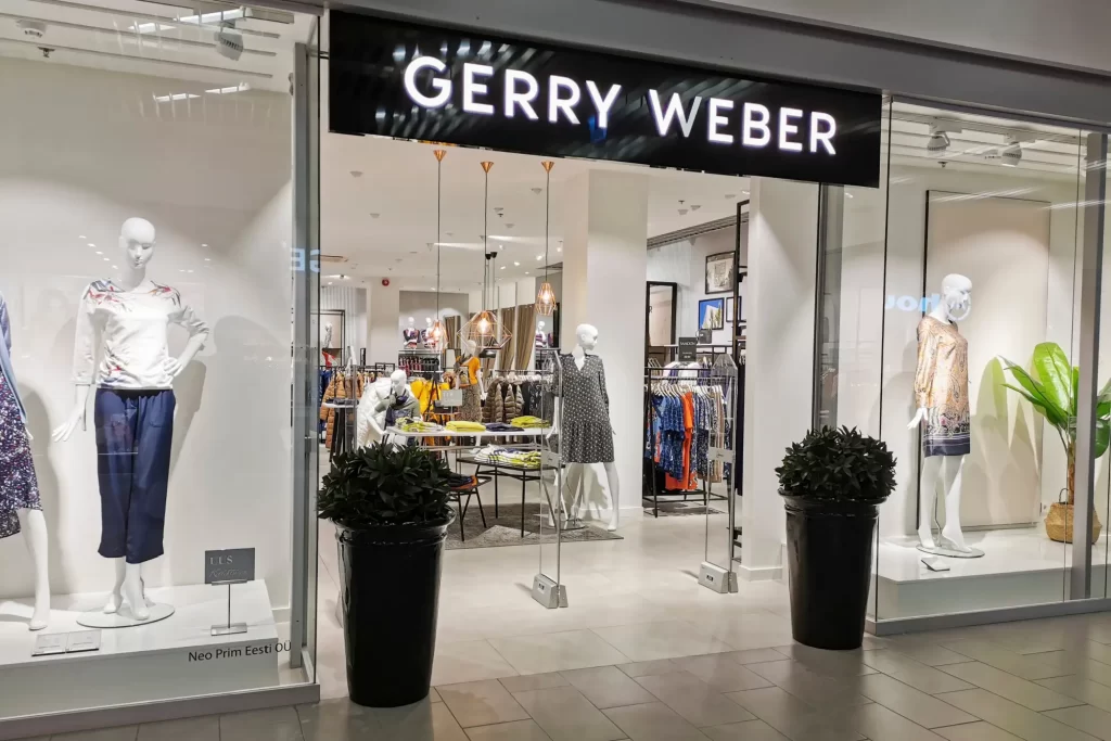 Shutterstock_1501695851 - SportDeník Výloha obchodu Gerry Weber