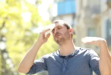 Muži je horko v létě