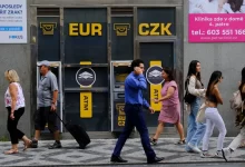Lidé na ulici v Česku