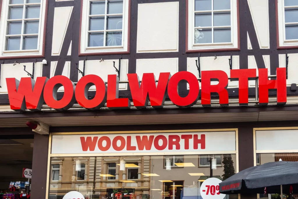 Exteriér prodejny Woolworth