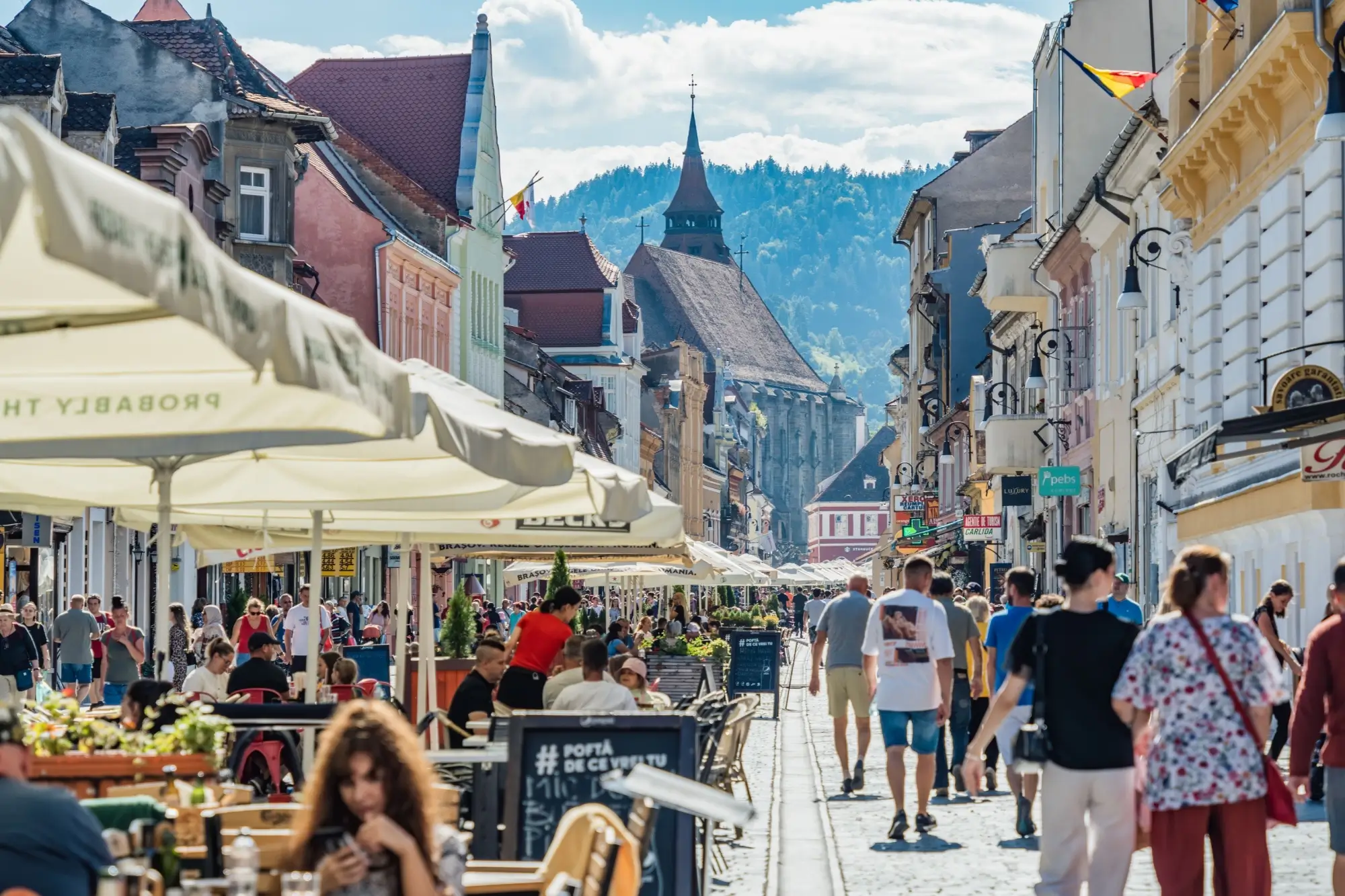 Pěší zóna v historickém centru Brašova