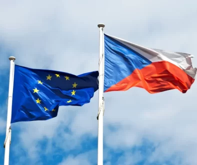 Evropská a česká vlajka