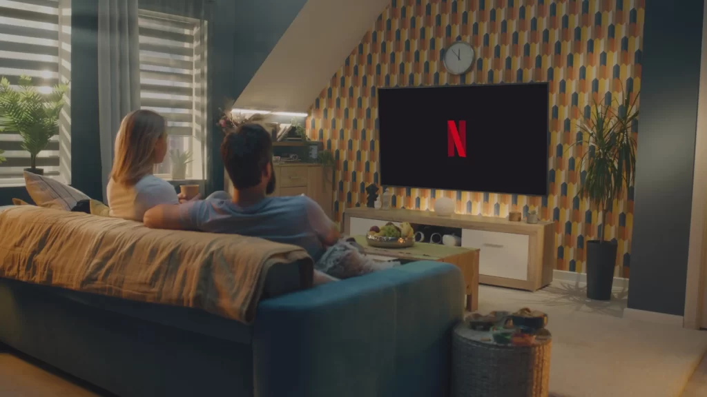 - SportDeník pár u televize
