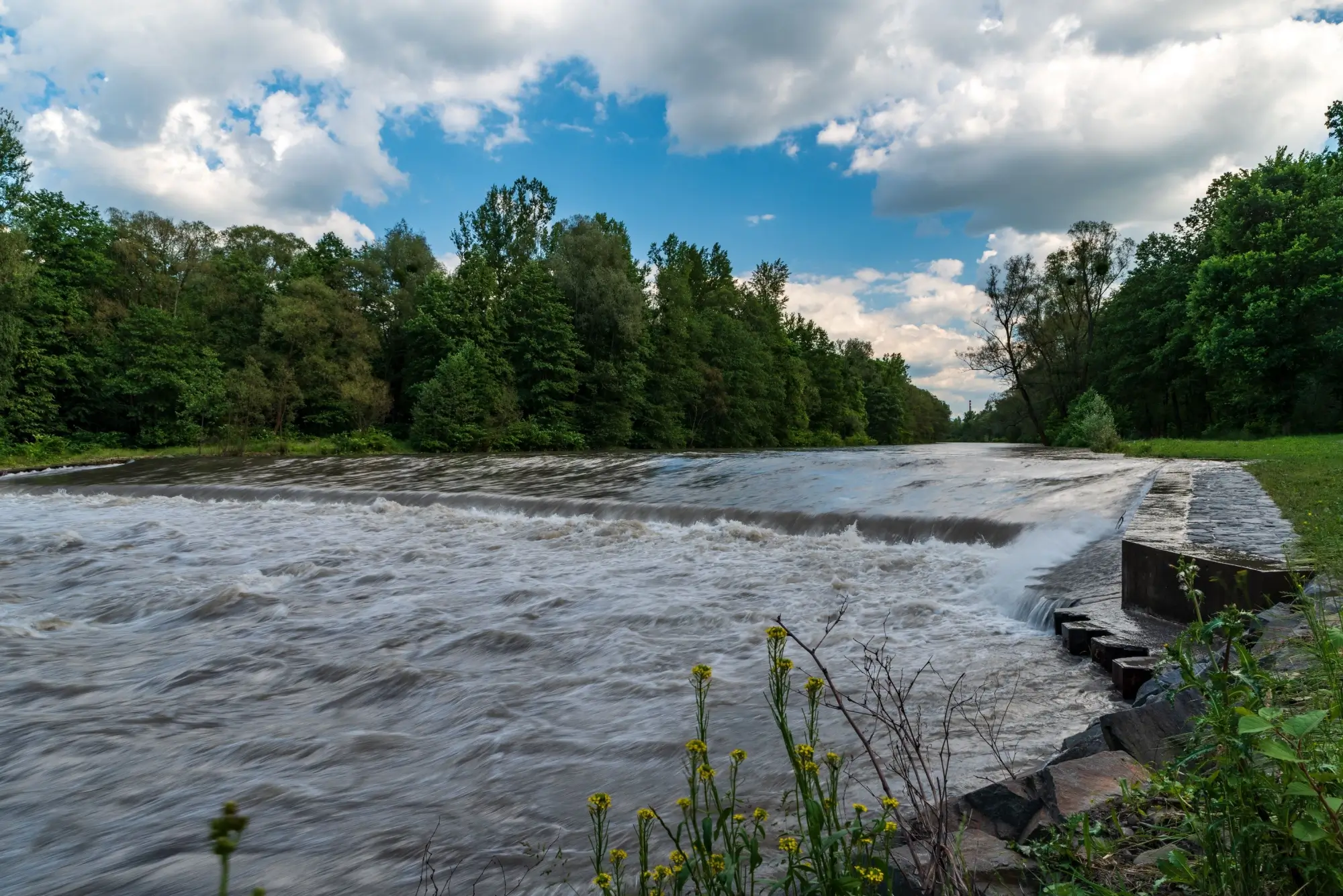 Shutterstock_2357771451 - SportDeník Řeka Ostravice