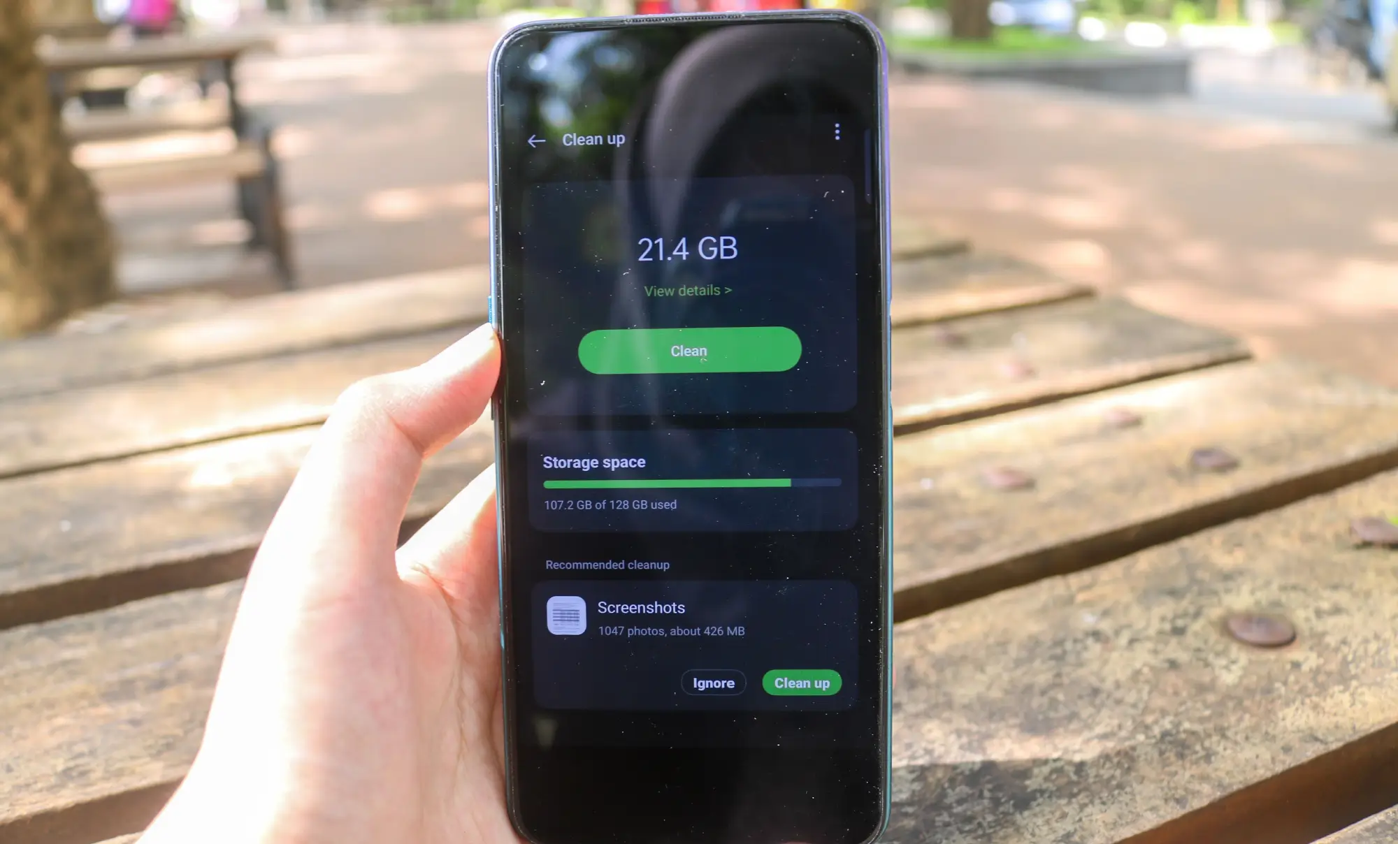 Displej telefonu ukazující kapacitu úložiště