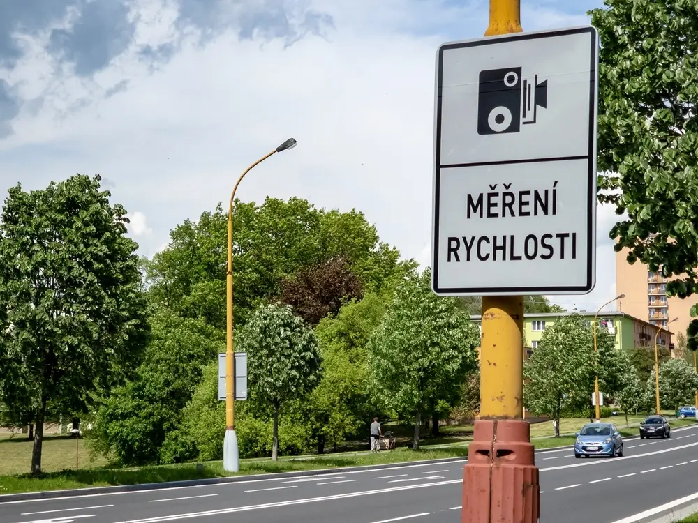 - SportDeník Cedule měření rychlosti