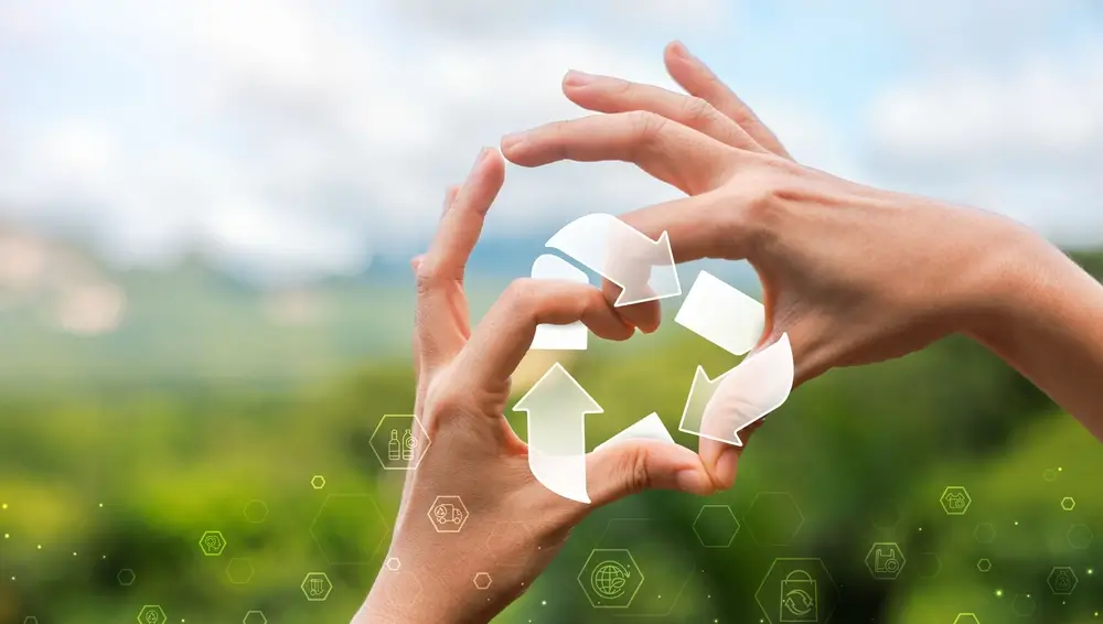 shutterstock_2580097917 - SportDeník Symbol recyklace