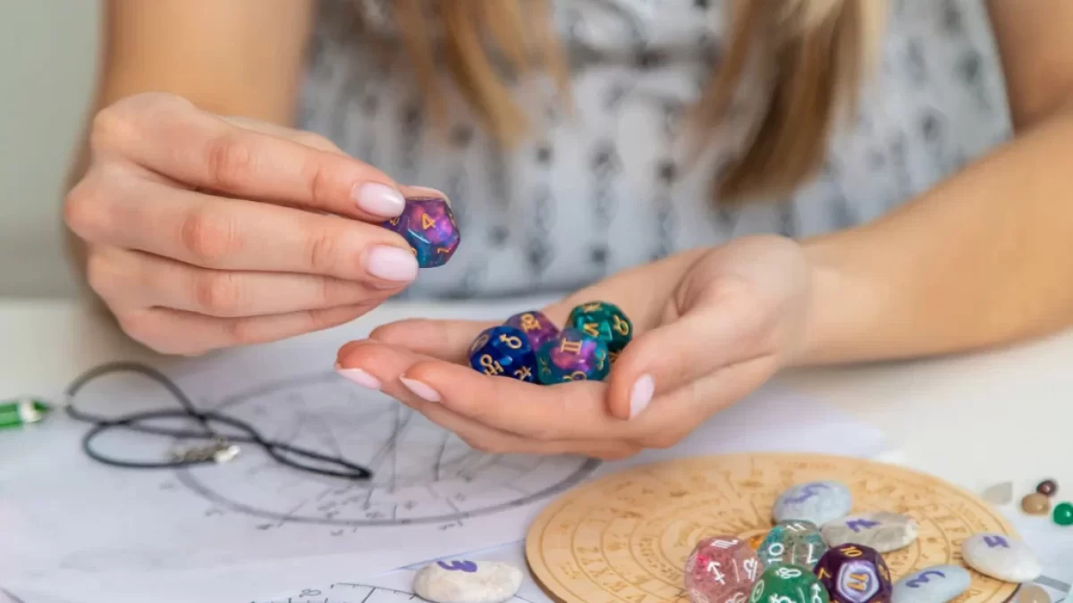 numeroložka připravuje horoskop